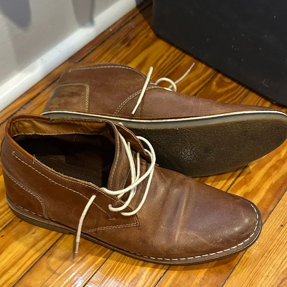 Steve Madden Brown Chukka Boots